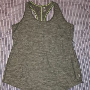 Old Navy Active Fitted Quick Dry Razorback Tank